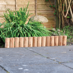 Brand new ???? Kingfisher Garden Kingfisher Wood Log Garden Lawn Flower Border Edging 1m Panel LE3 ✨ -Everbuild shop unnamed file 163