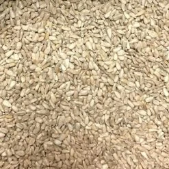 Hot Sale 🥰 Nature's Market Natures Market Wild Bird Food Sunflower Seed Hearts 900g BFWF03 🥰 -Everbuild shop unnamed file 517